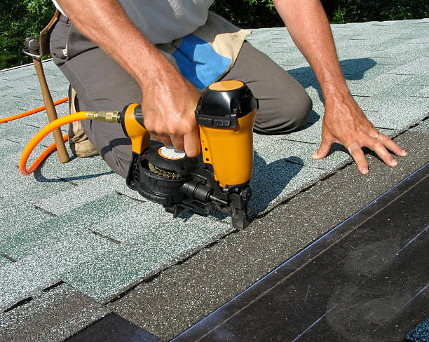 Quick and Trustworthy Emergency Roof Repair Services in Fairbury, IL